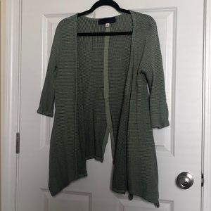🌟 FINAL PRICE 🌟 Green cardigan